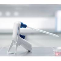 1-通道 0.1 – 100 mL Easypet® 3 - 电动助吸器
